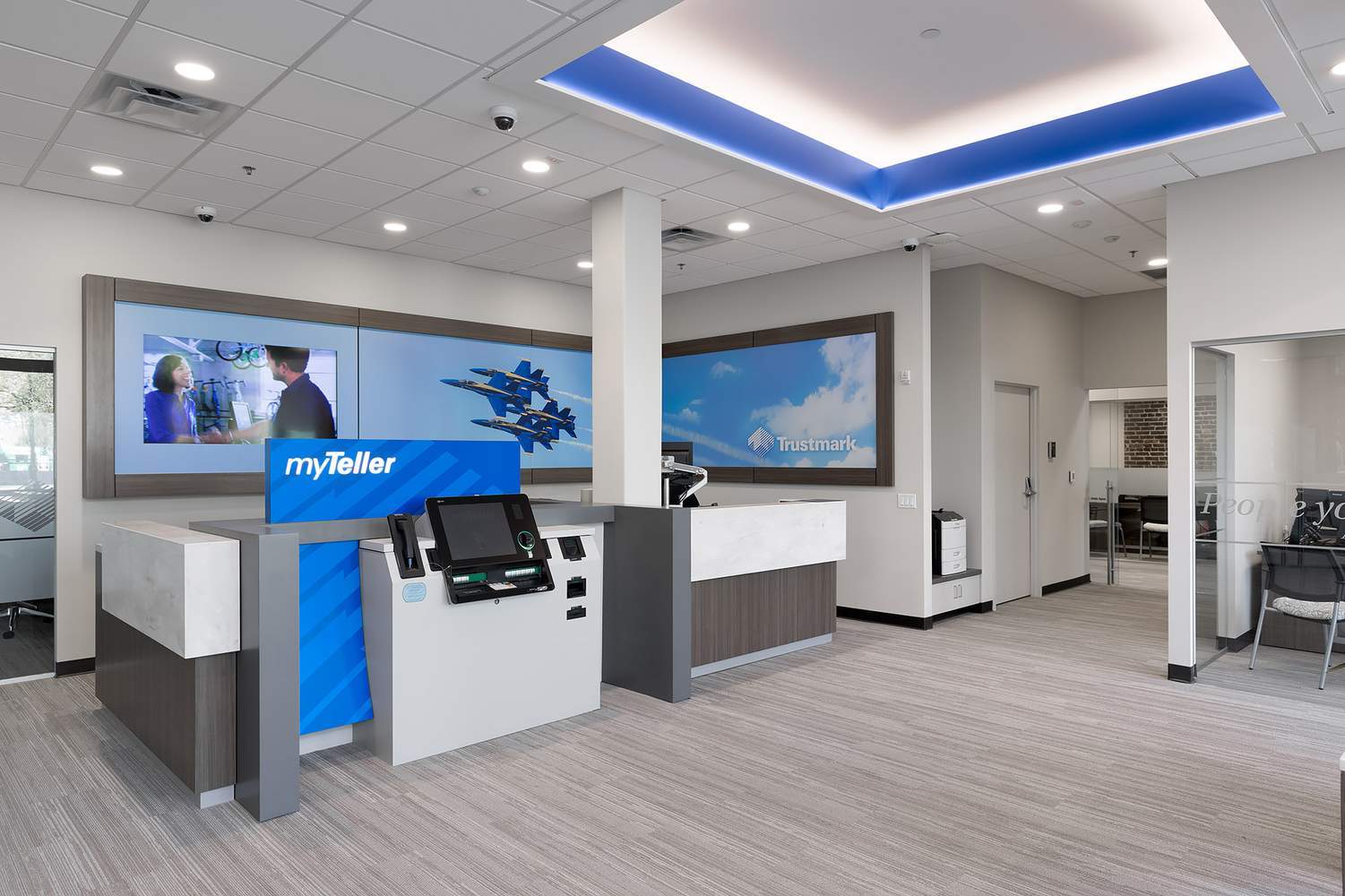 Trustmark Bank | Method-1 Interiors