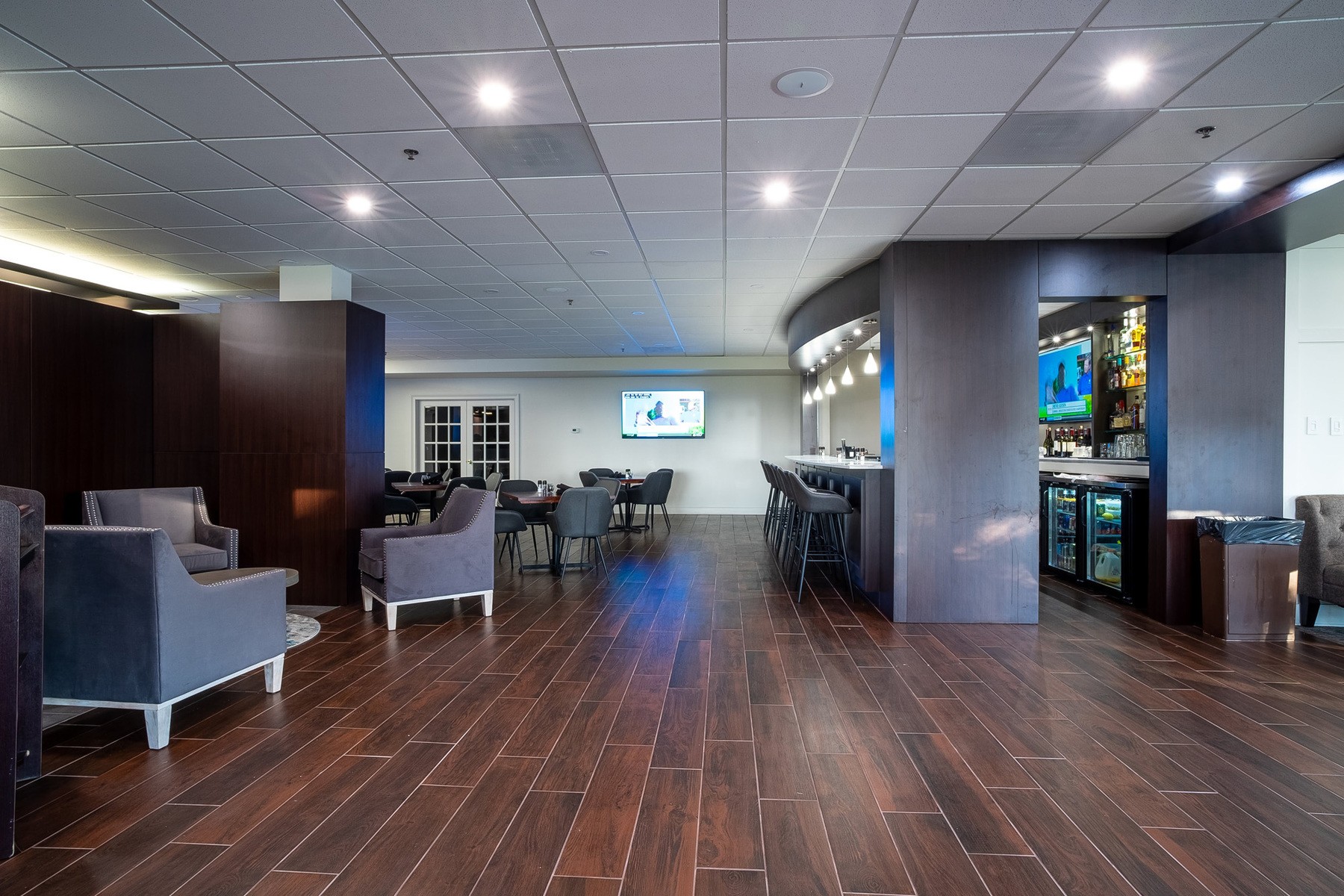 18 Dining Room